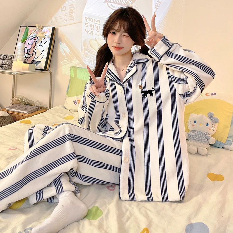 2025新款睡衣冬季加绒加厚女条纹两件套秋冬外穿卡通家居服套装