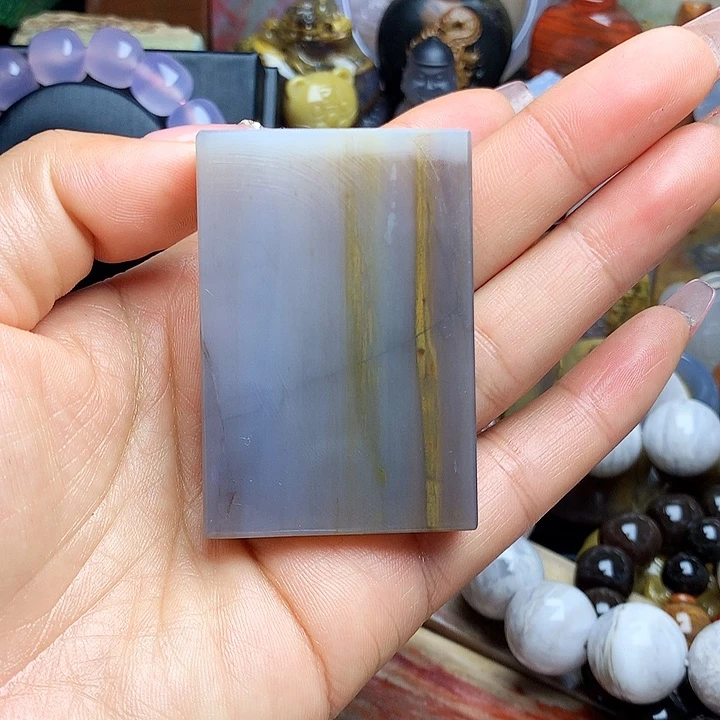 硅化玉未镶嵌吊坠(不含链)牌子