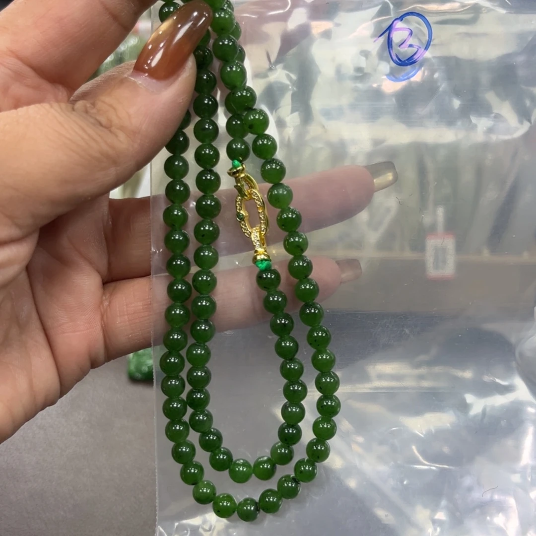 花***花和田玉未镶嵌颈饰