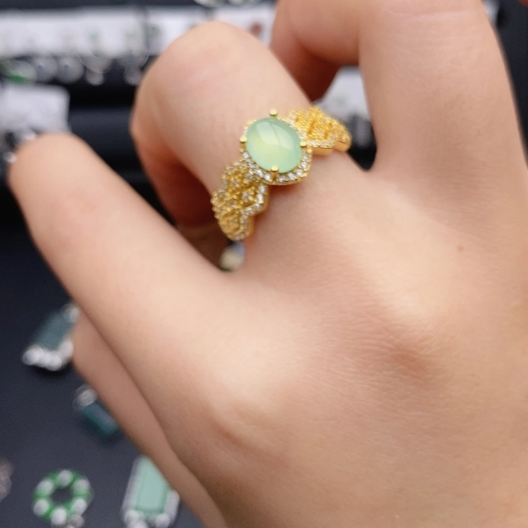 琉***璨翡翠银S925镶嵌戒指