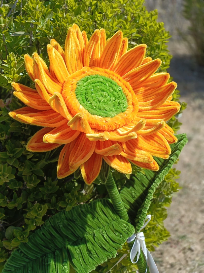 成品巨型向日葵花束扭扭棒圣诞节手工编织弗洛伊德玫瑰