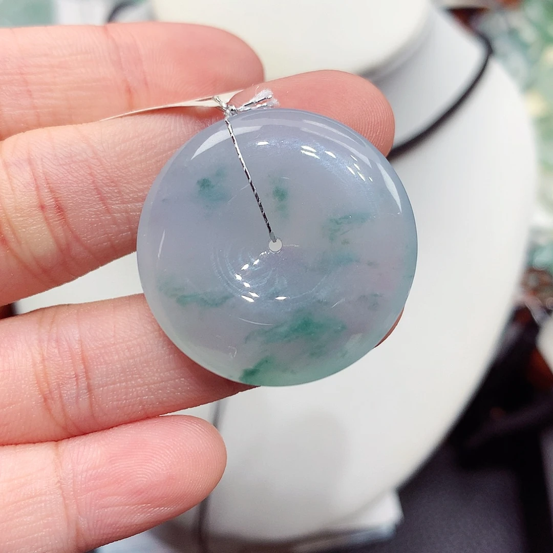 翡翠未镶嵌颈饰编号27，30.0/5.5