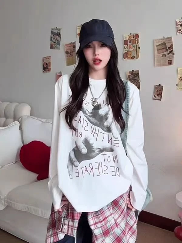 巨好看设计感上衣女2025早秋韩系百搭设计感白色趣味印花长袖T恤