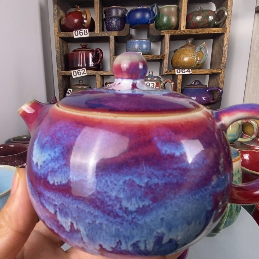郑***装中国神后钧瓷茶具处理