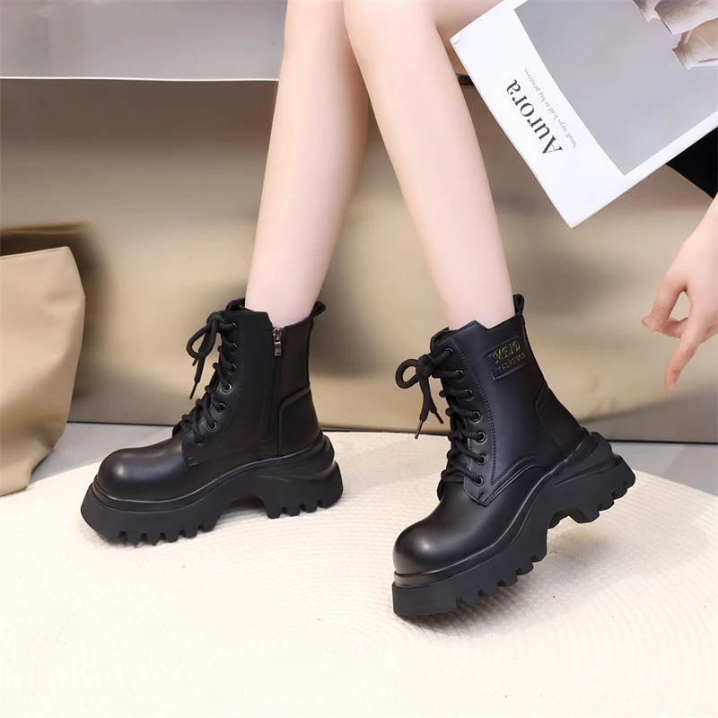 真皮厚底马丁靴女增高2025冬新款百搭加绒棉靴软底轻便小个子短靴