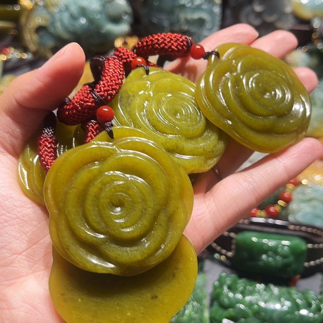 岫玉未镶嵌毛衣链