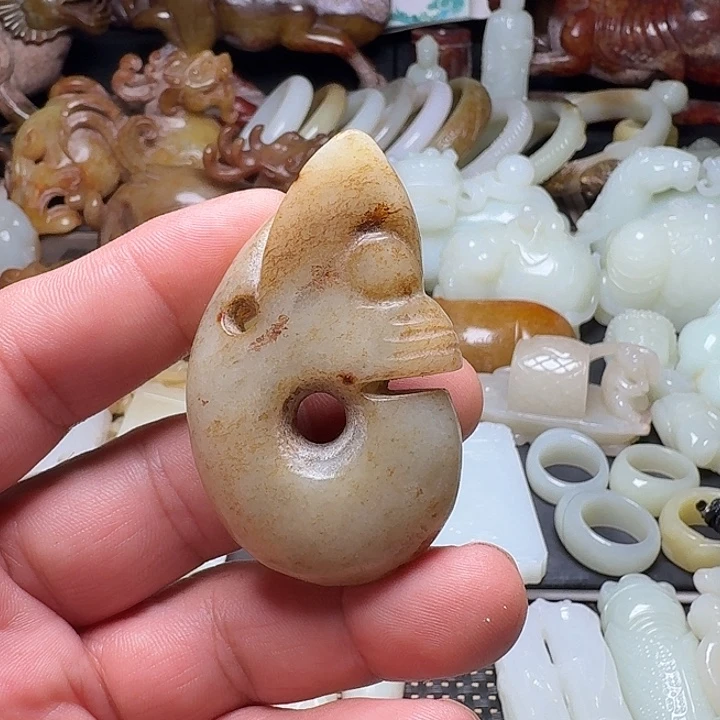 未镶嵌和田玉挂件