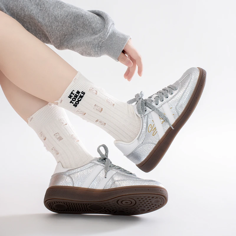 查尔斯桃心女鞋子德训鞋休闲透气软底学生板鞋潮鞋运动鞋双12好物