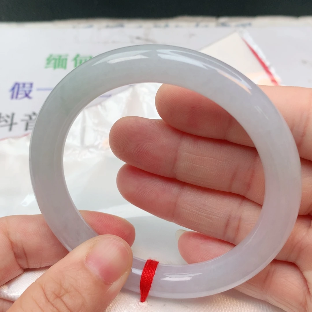 翡翠手镯未镶嵌圆条58圈