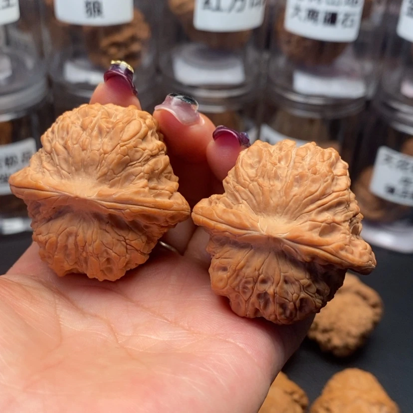 【闪购商品】吊坠文玩核桃血麒麟41
