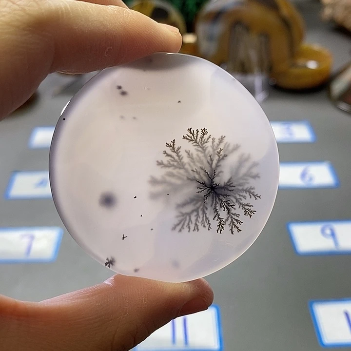 玛瑙/玉髓未镶嵌珠宝半成品