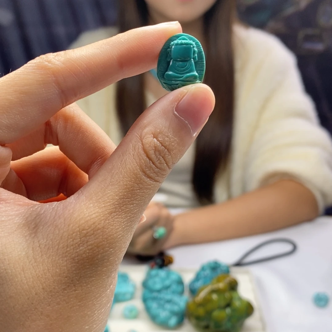 高瓷精品雕刻件xb