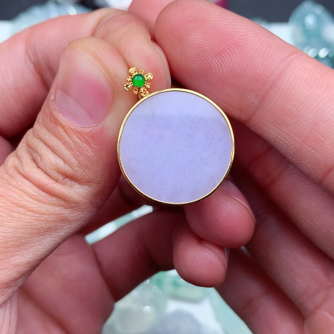 翡翠吊坠(不含链)18K金镶嵌