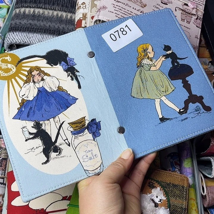 织绣A6 活页不加纸打孔781