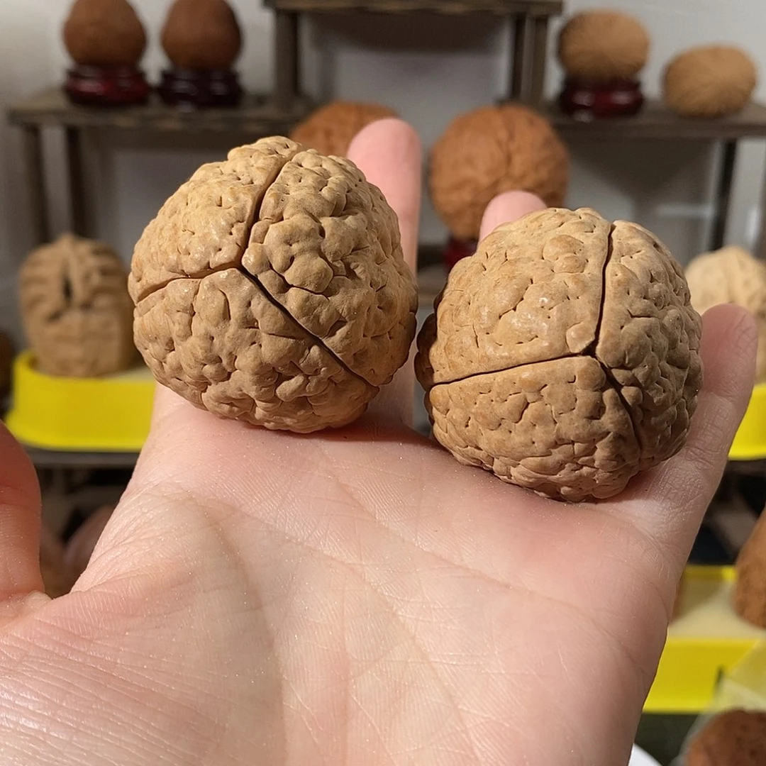 吊坠文玩核桃挽*三瓣脑纹金刚练手不退不换不接受中差评43