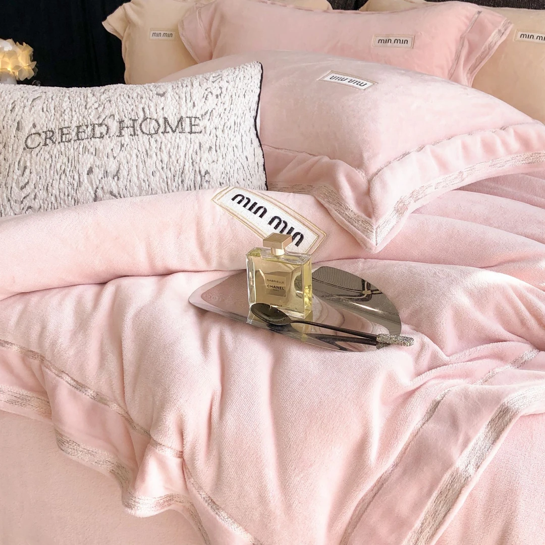 吴小胖‘优选之选’【Beauty House珂琳娜】小香风轻奢牛奶绒四件套