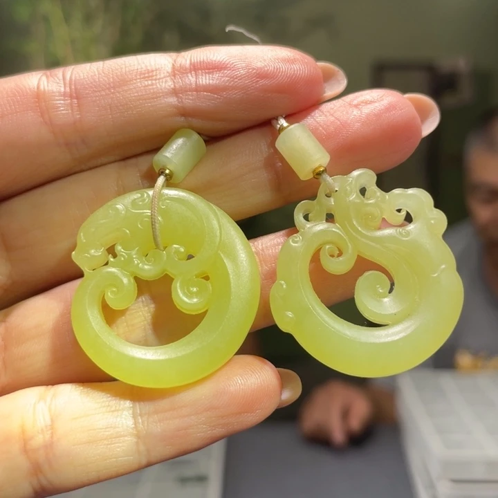 和田玉未镶嵌颈饰多样性发货，发其一