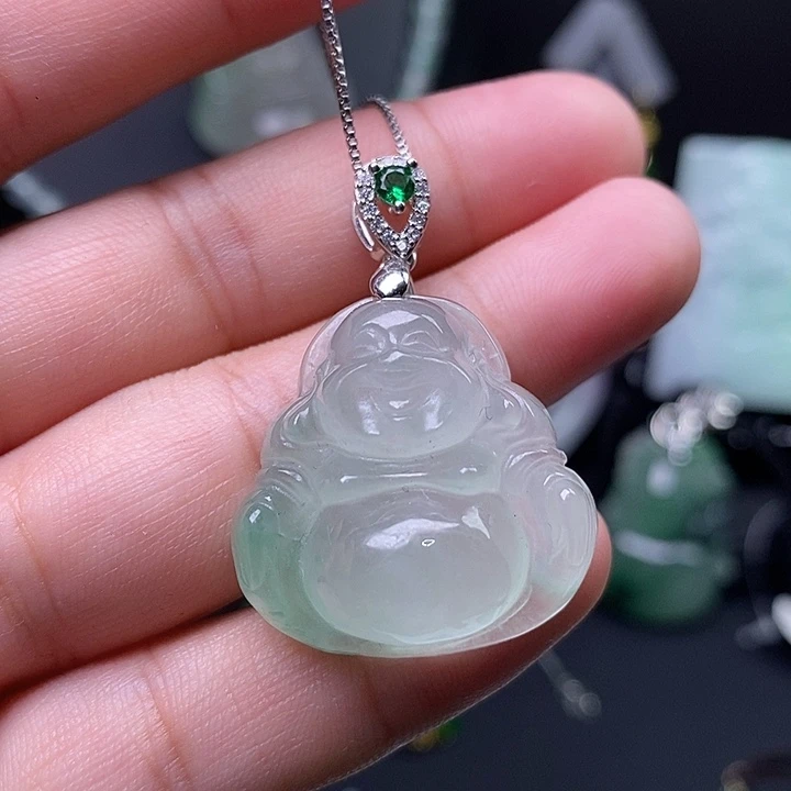 翡翠未镶嵌吊坠(赠链)