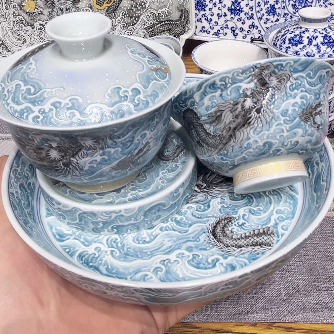 景德镇瓷器研究中心主任