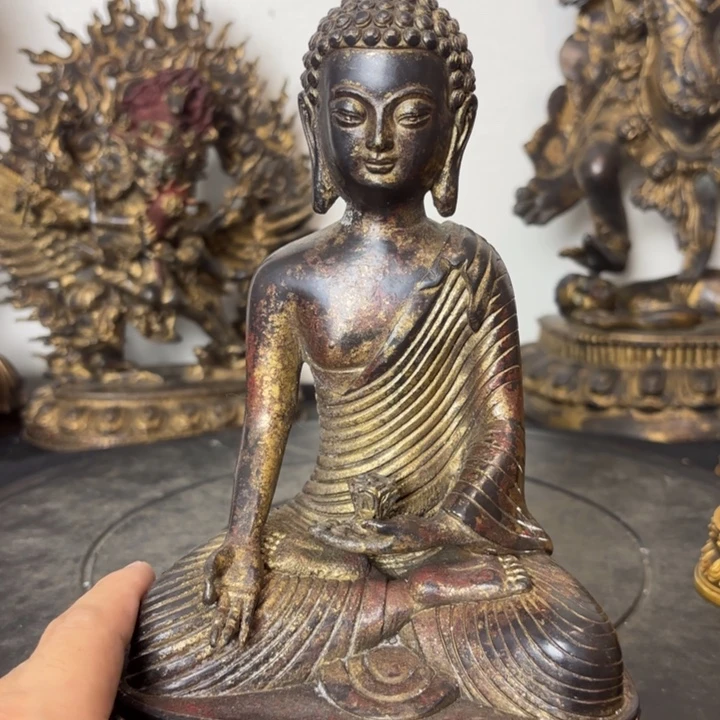 释加牟尼黄铜摆件