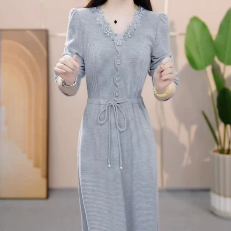 高级精纺优雅气质拼接礼服裙2025秋季新款超仙减龄收腰显瘦连衣裙