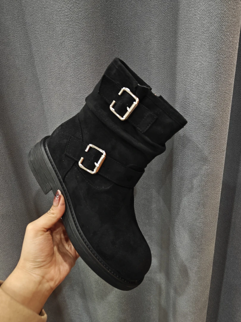 （努尔专属）复古褶皱皮带扣法式新款爆款堆堆靴女中筒短靴