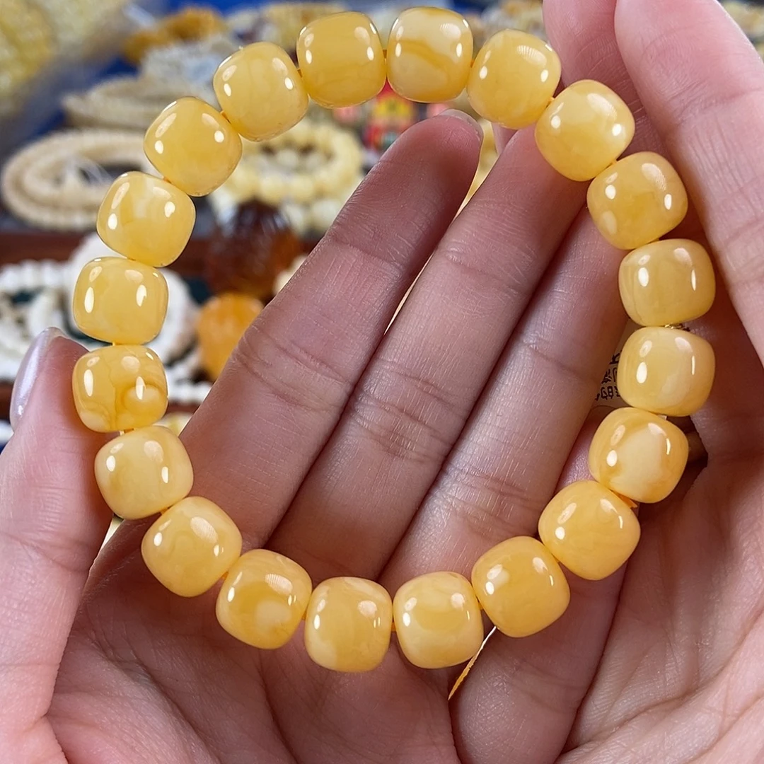 琥珀未镶嵌珠宝奇石10 16.7 同料鸡油红