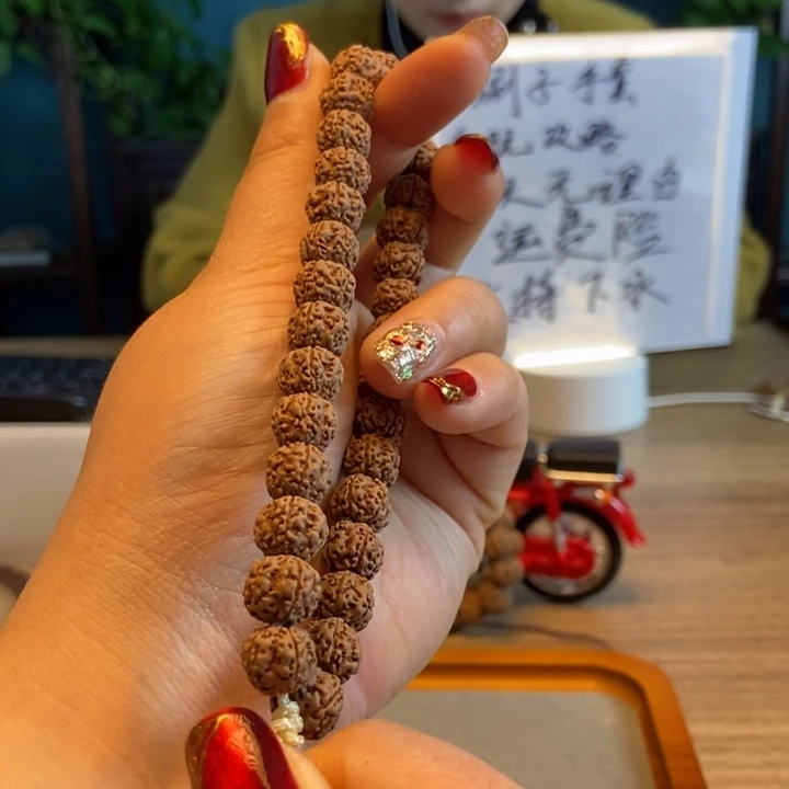 金刚菩提吊坠平细10+手持