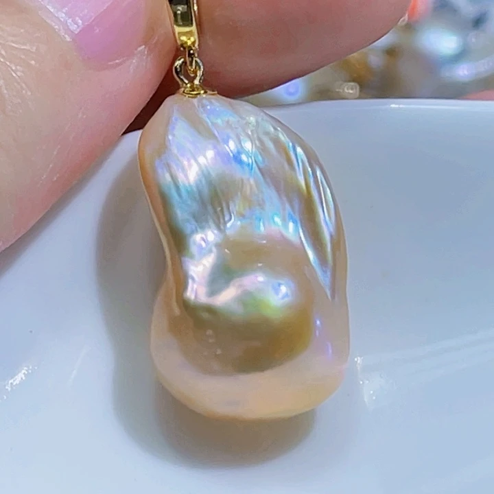 淡水珍珠未镶嵌颈饰