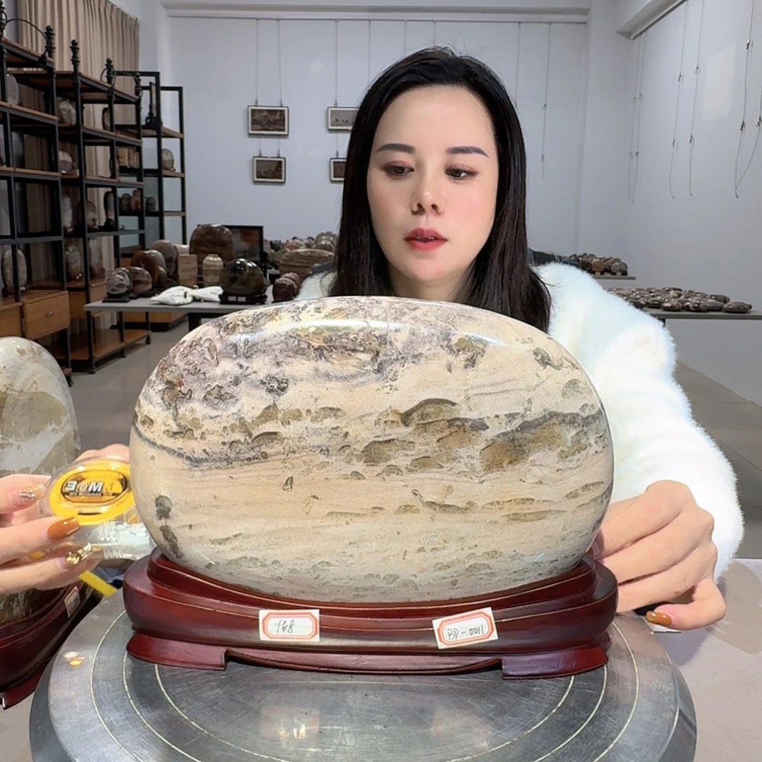 24×17×5 长江画面石摆件