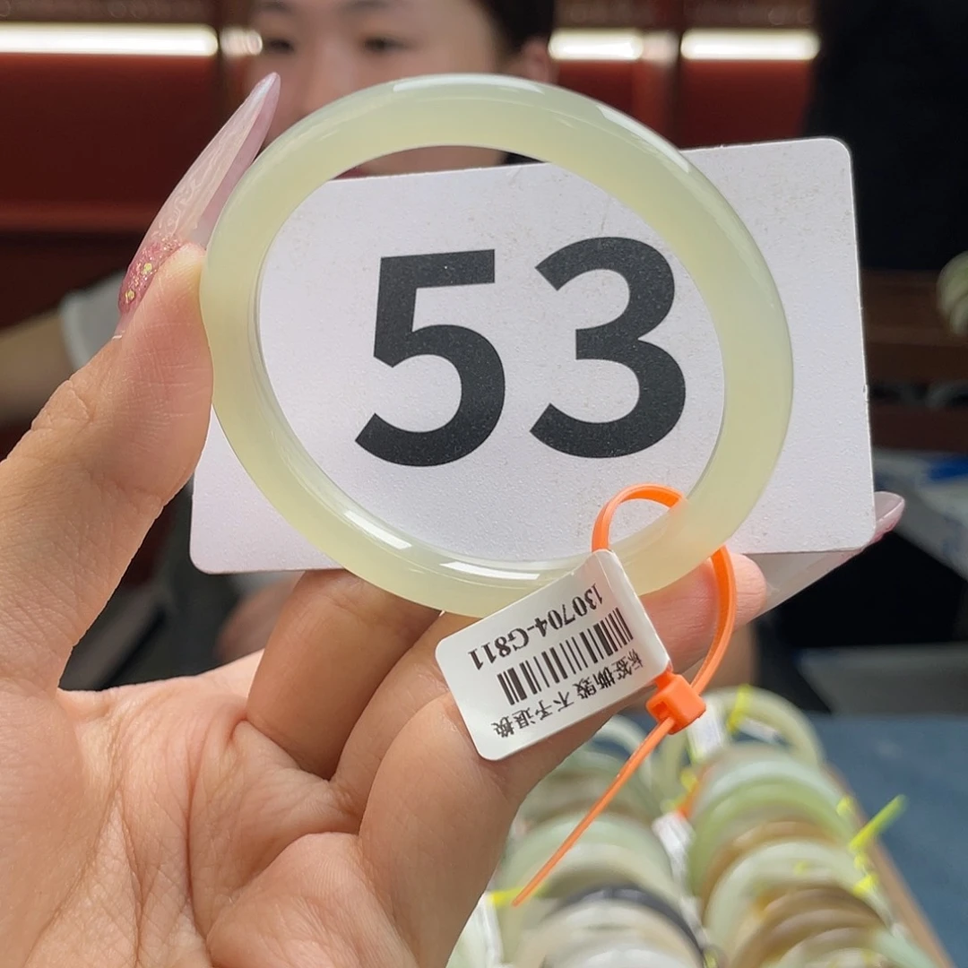 未镶嵌手镯和田玉强推！蜂蜜水！