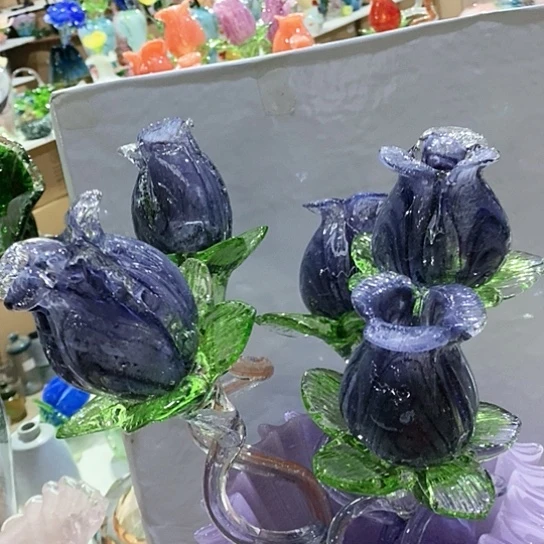 琉璃花瓶高45厘米宽8厘米