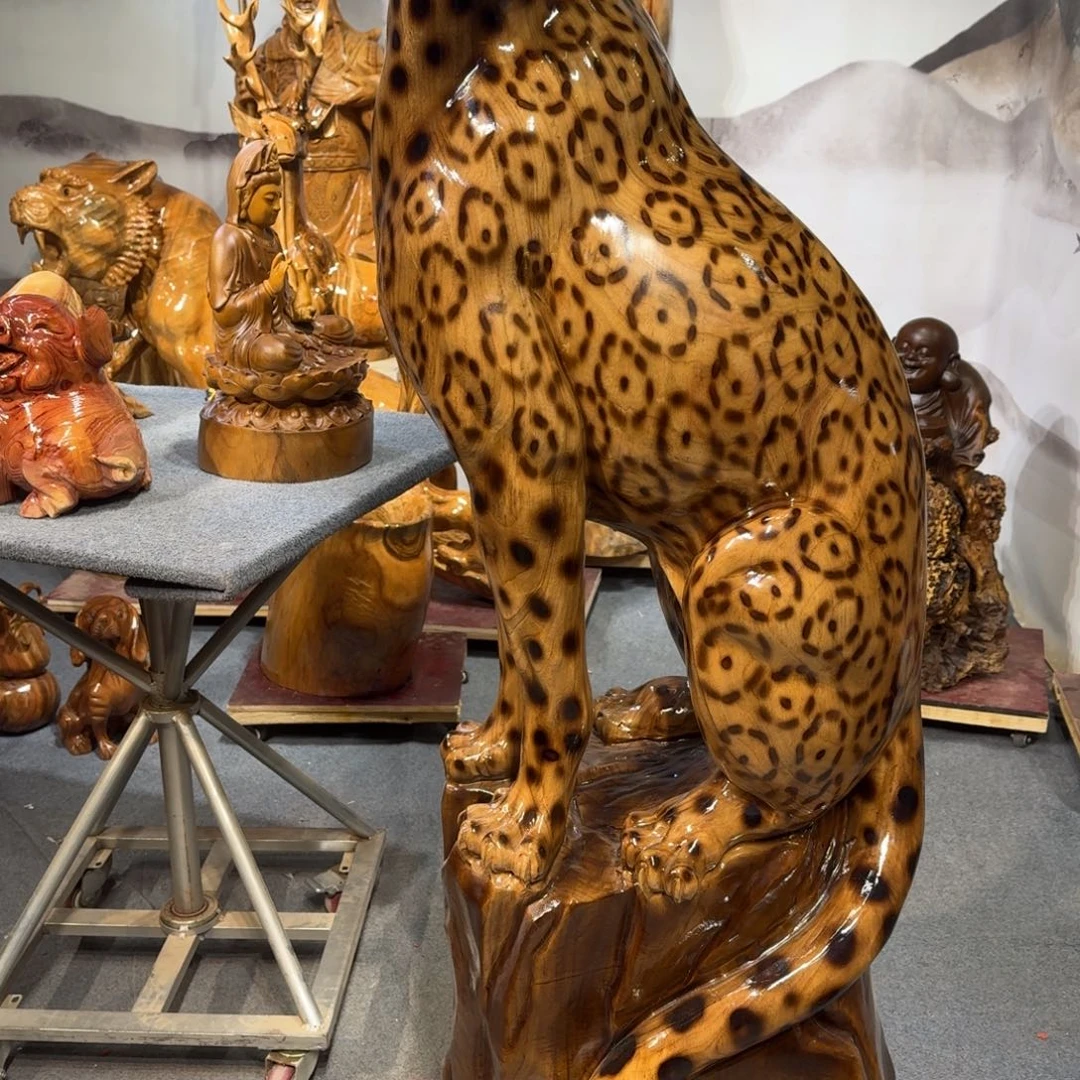 香樟木用****9香樟木豹子摆件