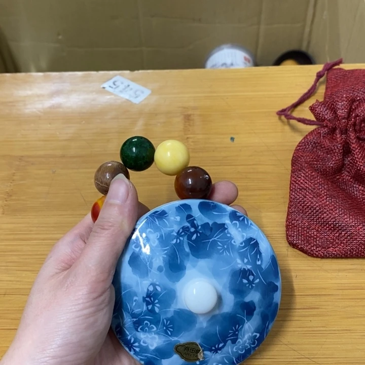 摆件哈中古工艺品树脂