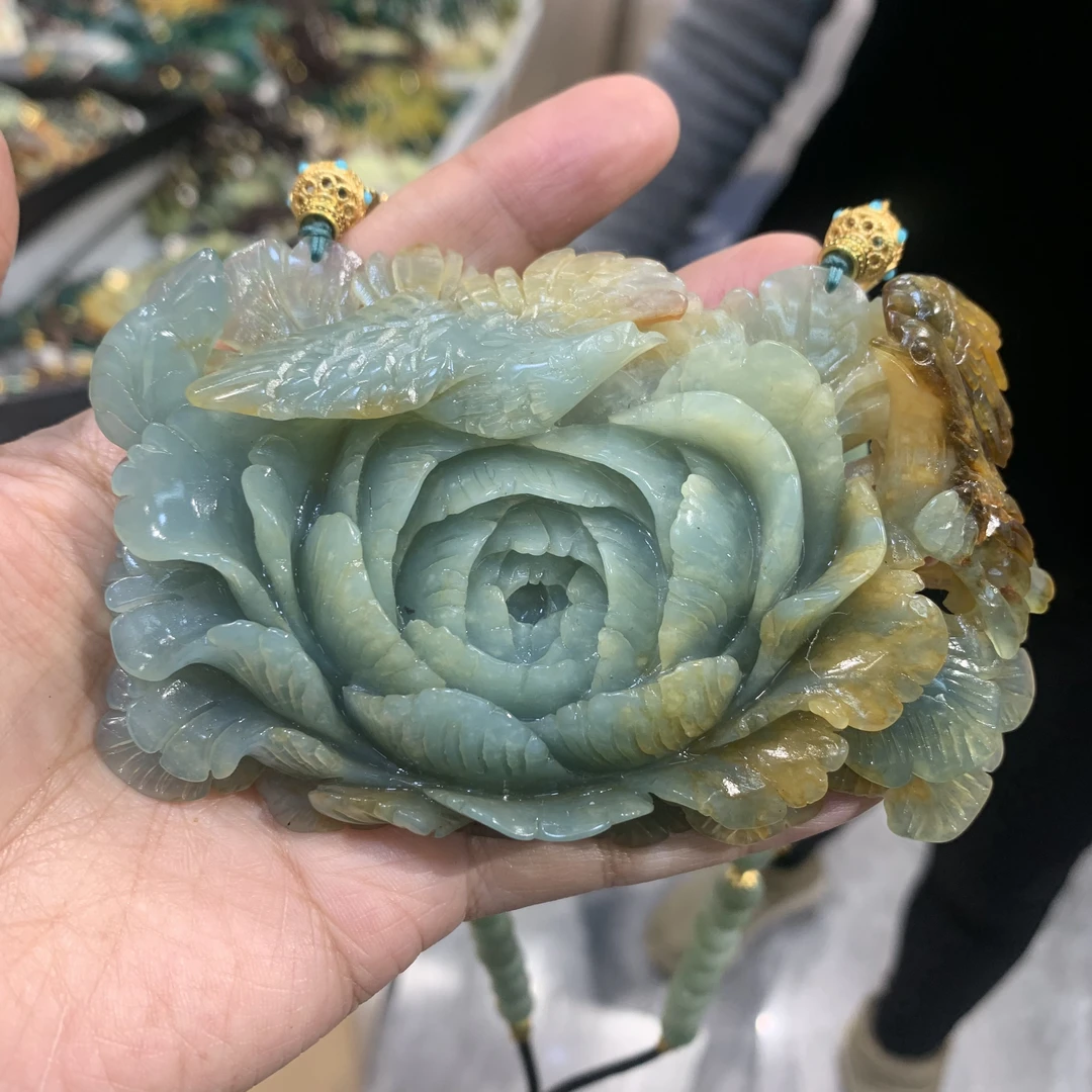 岫玉精品花开富贵吊坠项链