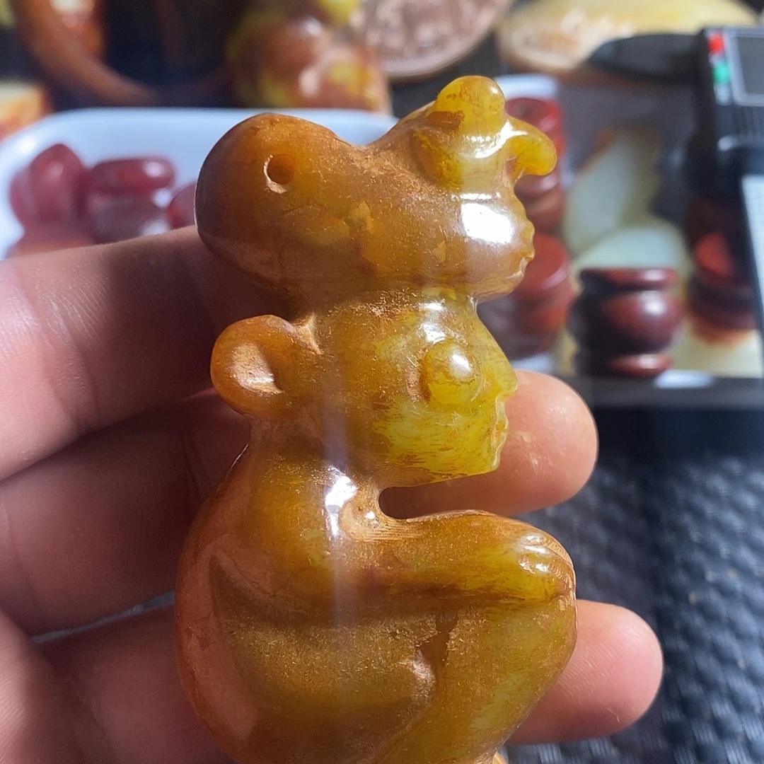 蛇纹石玉合金颈饰