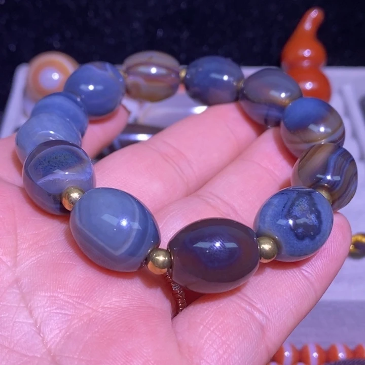 江***河玛瑙/玉髓未镶嵌颈饰