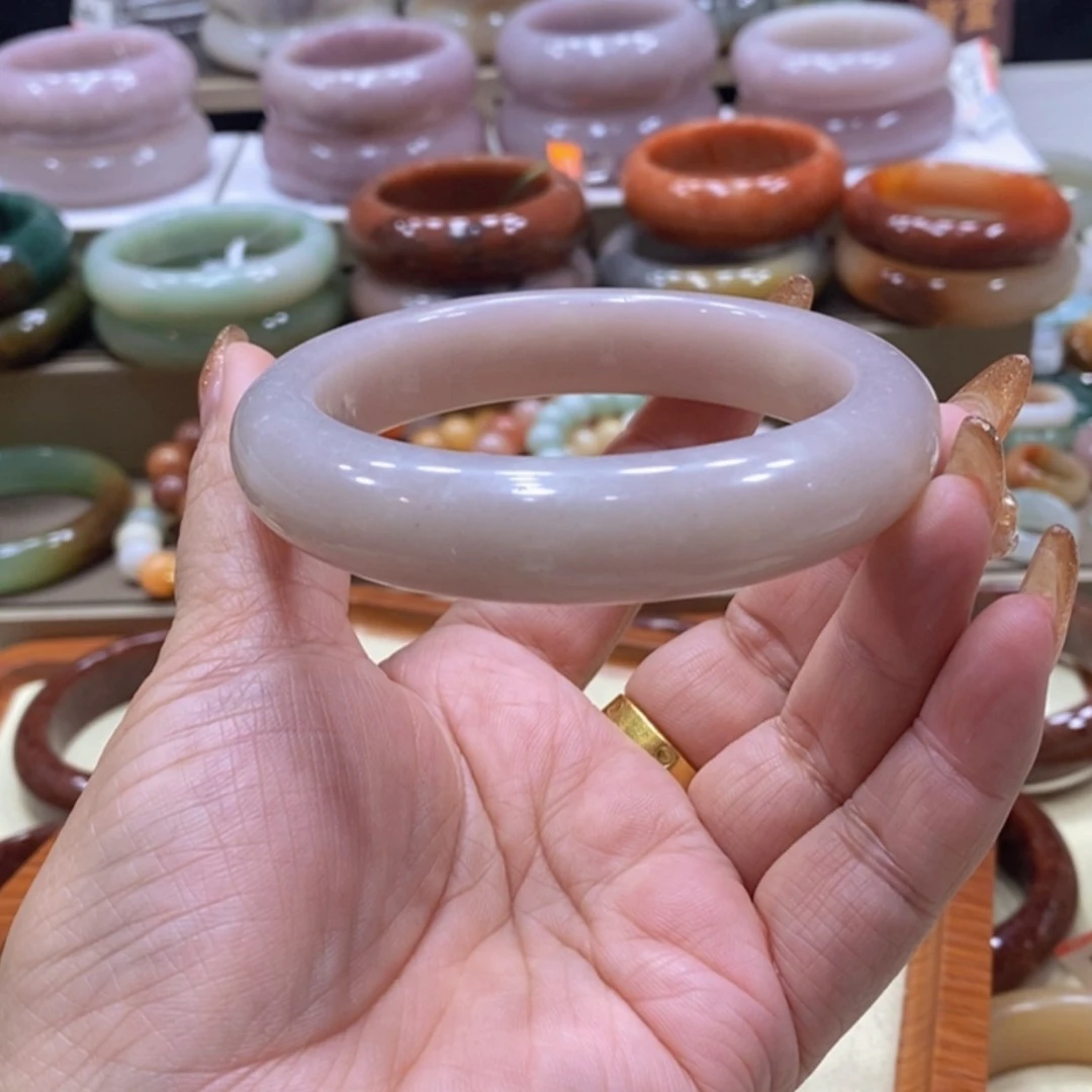 【闪购商品】未镶嵌手镯石英质玉小****）