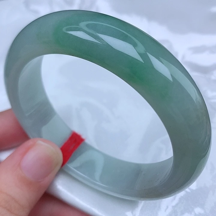 未镶嵌手镯翡翠天然