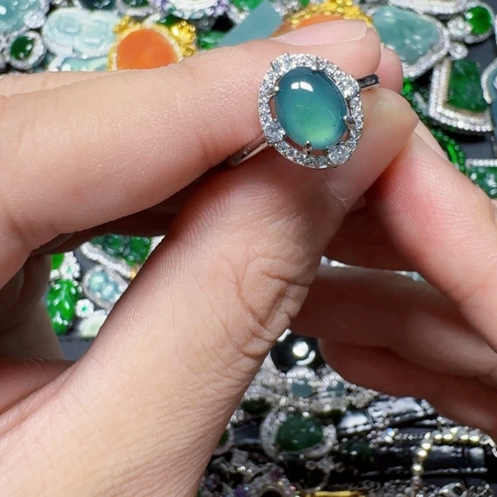 翡翠未镶嵌项圈天然A货翡翠放漏