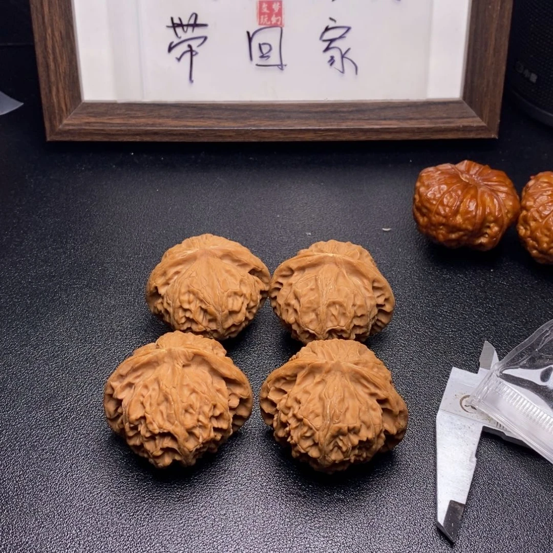 文玩核桃吊坠文玩核桃