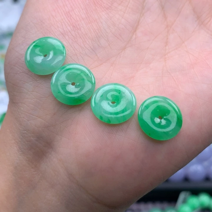 毛衣链未镶嵌翡翠