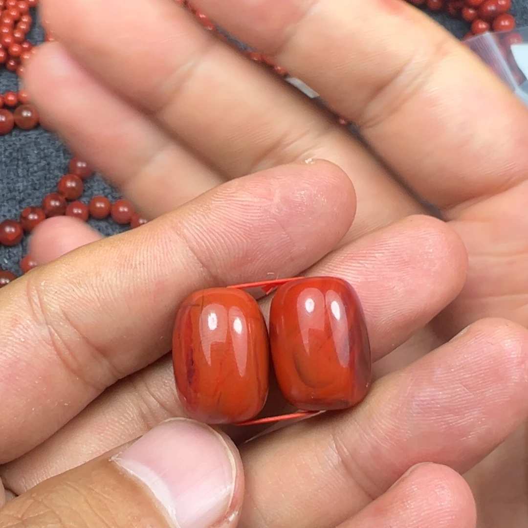 大***理南红玛瑙配饰未镶嵌