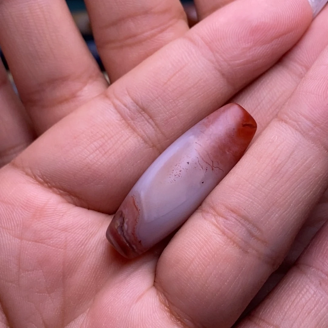 泌***霖玛瑙/玉髓颈饰未镶嵌