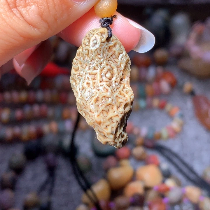 玛瑙/玉髓珠宝半成品未镶嵌是**呀