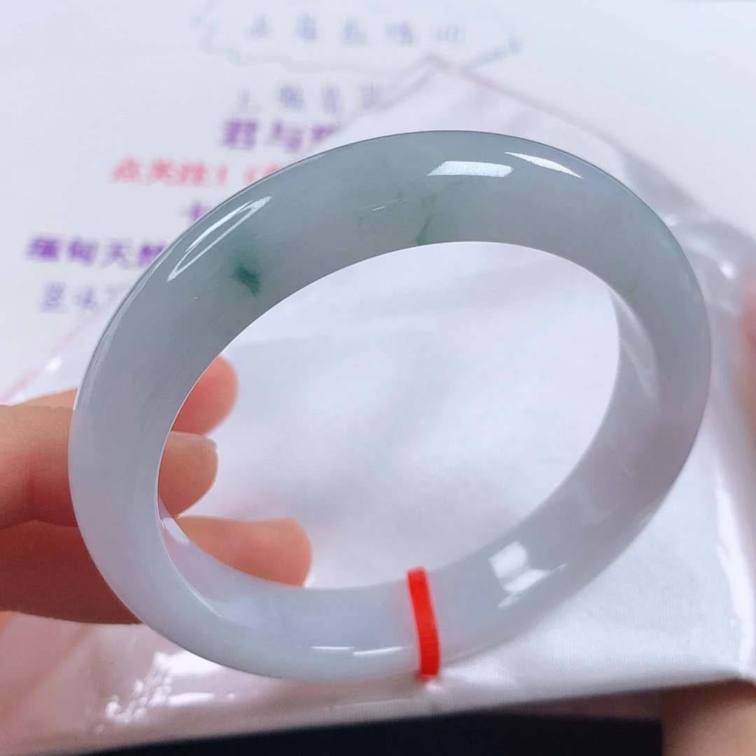 翡翠手镯未镶嵌 正圈①⑤①