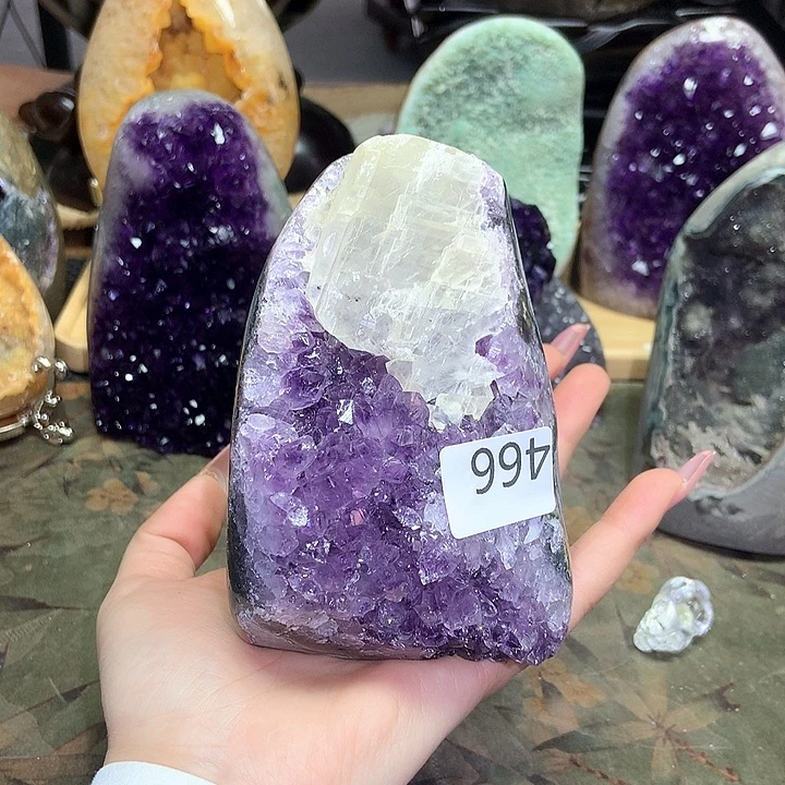 紫晶大型摆件（非配饰）未镶嵌
