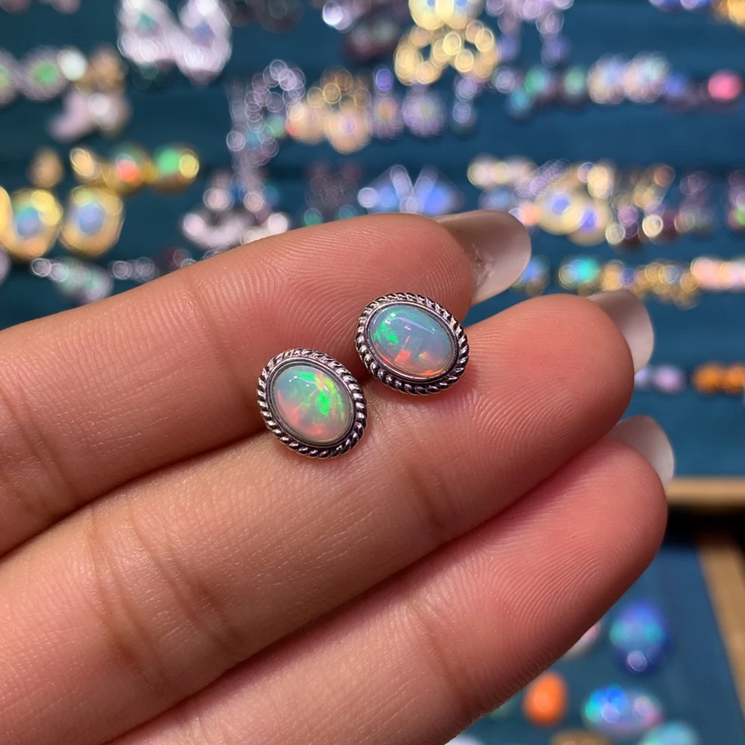 欧泊银S925镶嵌耳饰