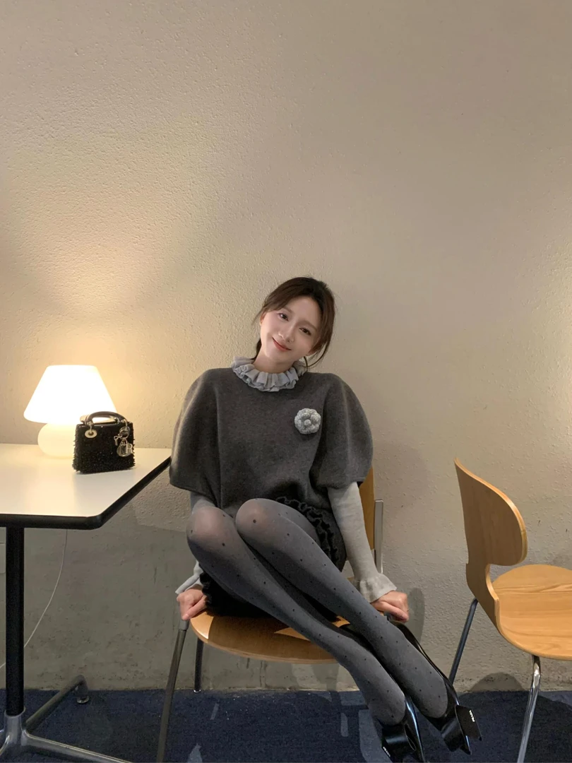 一整套ootd韩系千金风外穿针织马甲叠穿上衣女百搭半身裙三件套装