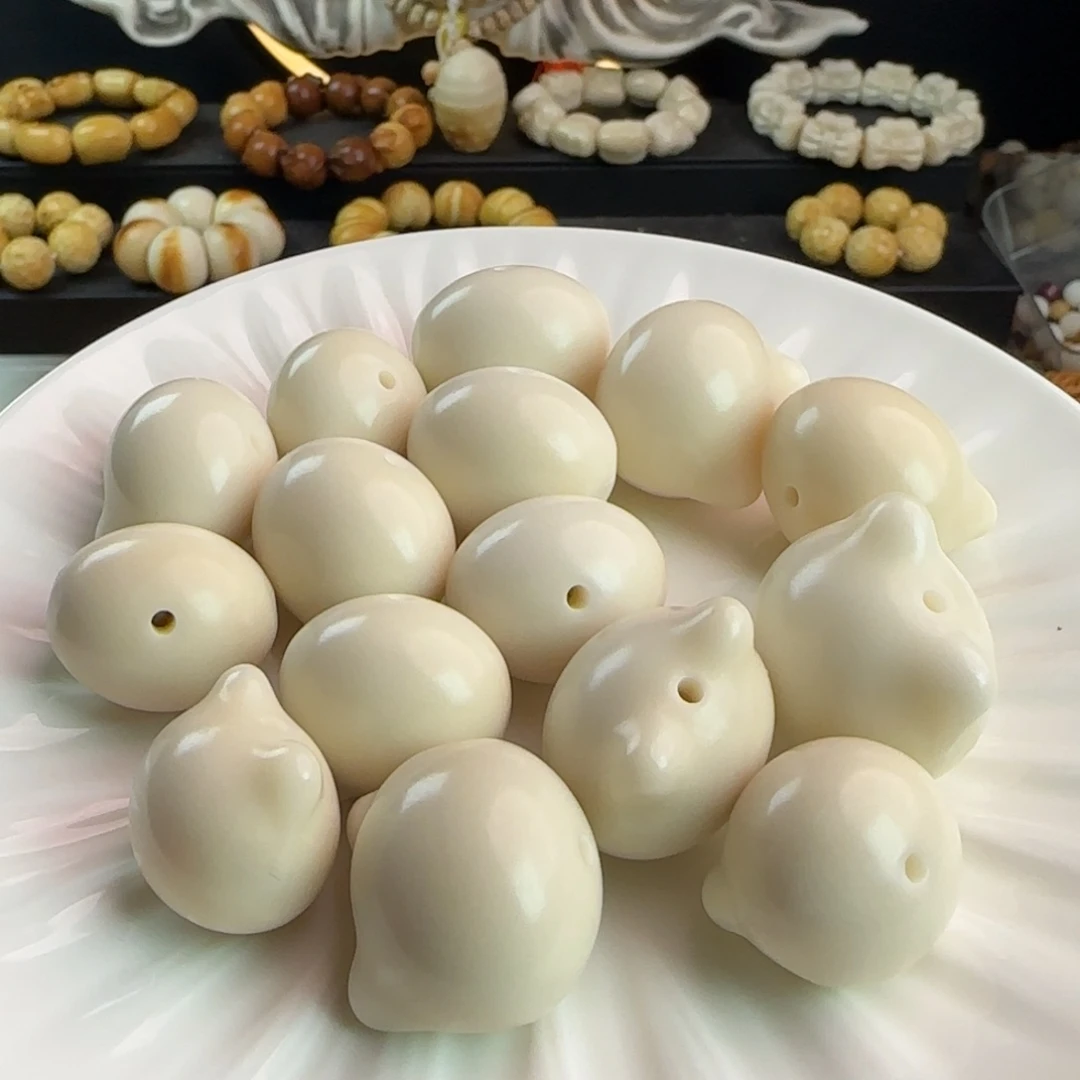 吊坠菩提根/象牙果微瑕牙果竖孔猫头10颗
